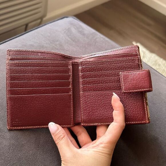 Authentic Gucci monogram wallet - Picture 3 of 8
